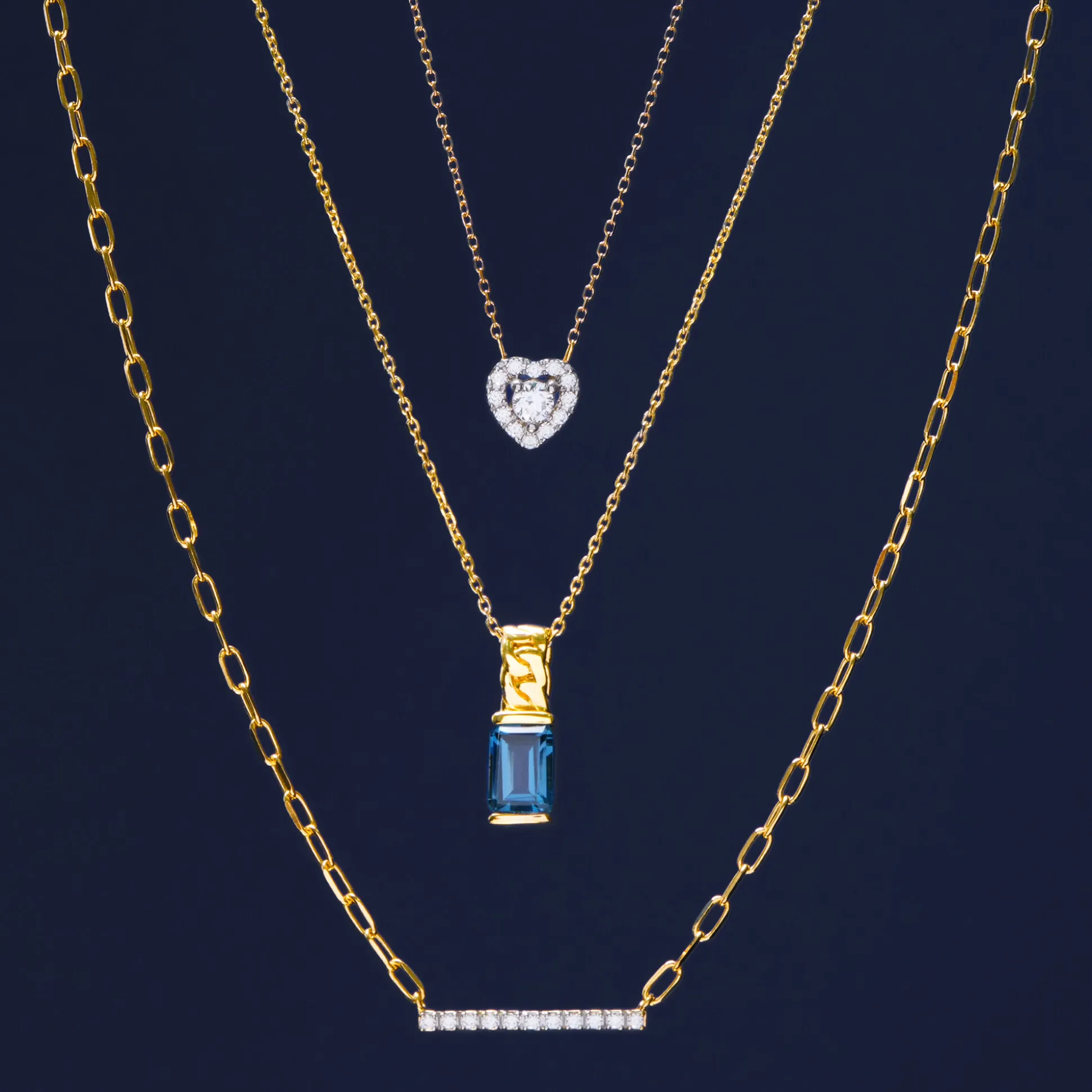 London Blue Topaz Curb Link Pendant In Vermeil